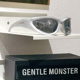 Picture of Gentle Monster Sunglasses _SKUfw65330620fw